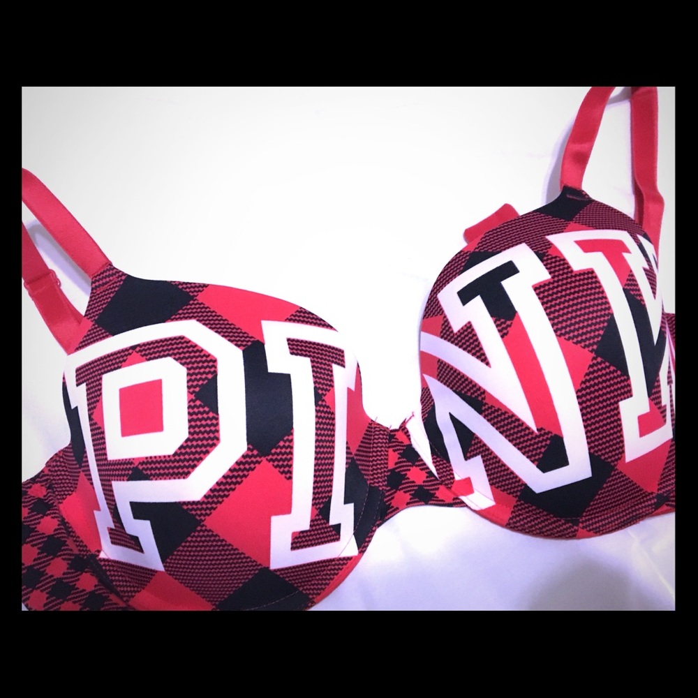 VS Pink bra. Only worn once, in new condition.